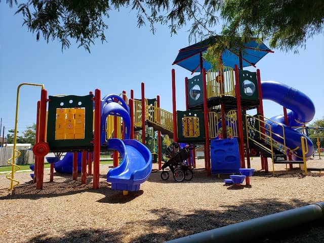 Blue Heron Park - Image 3