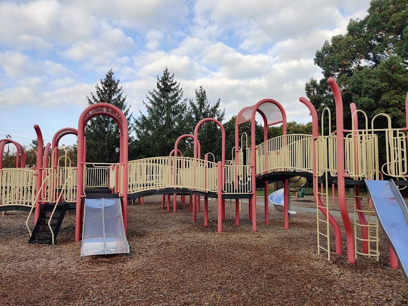 Commons Park - Image 3