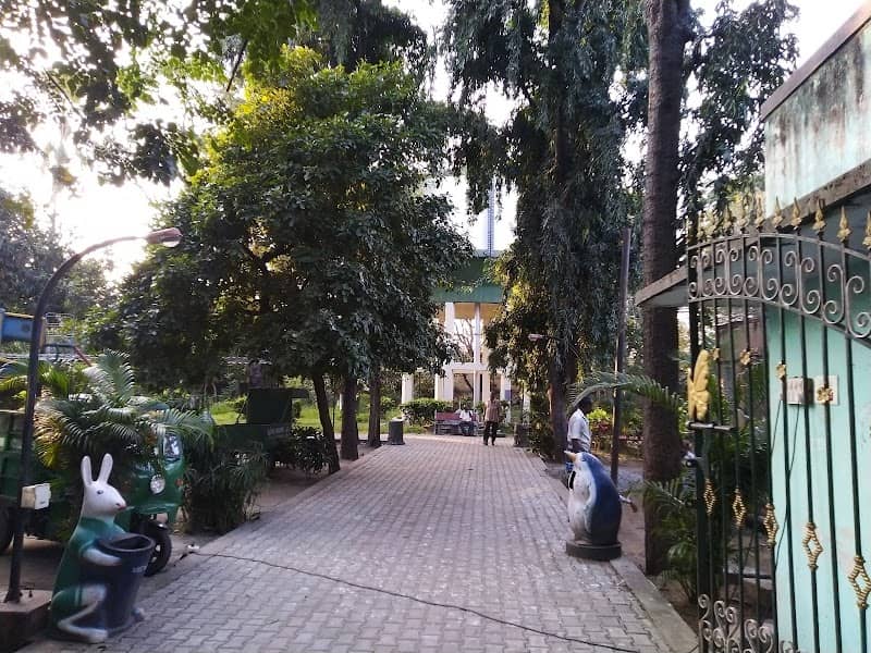 Municipal Park - Image 1