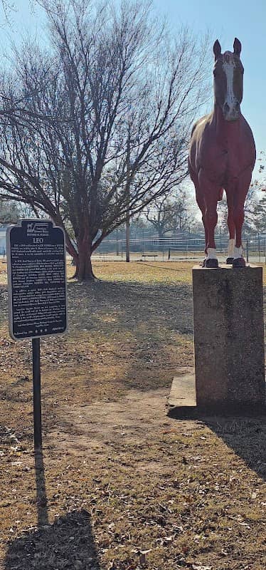 Leo Park - Image 1