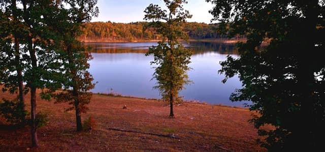Pine Ridge Park - Image 1