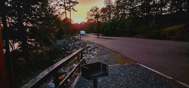 Pine Ridge Park - Image 2