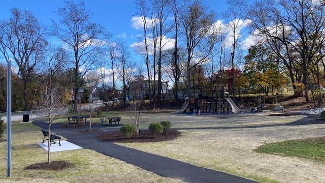 Bishop Park - Image 2