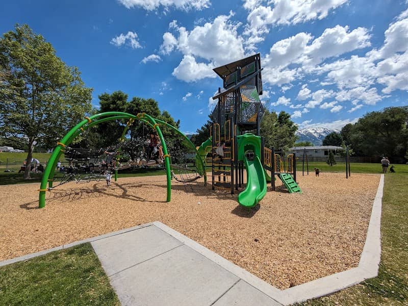 Evergreen Park - Image 1