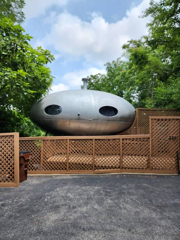 The Futuro House - Image 3