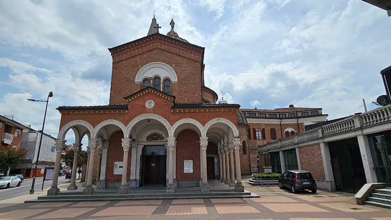 Parrocchia-Santuario Madonna della Moretta - Image 1