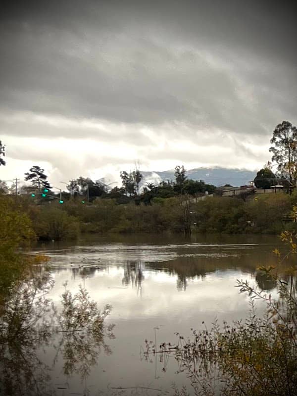 Upper Carr Lake - Image 2