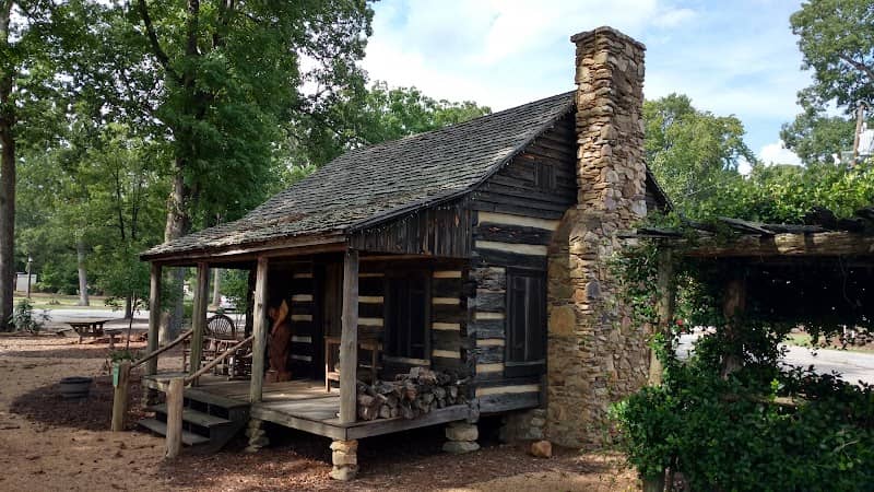 Gosnell Cabin - Image 2