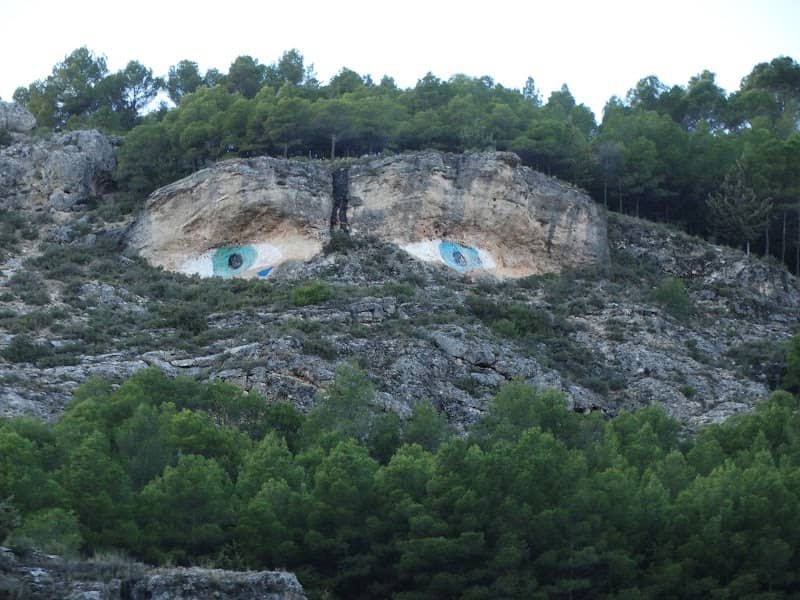 Los Ojos de la Mora - Image 1