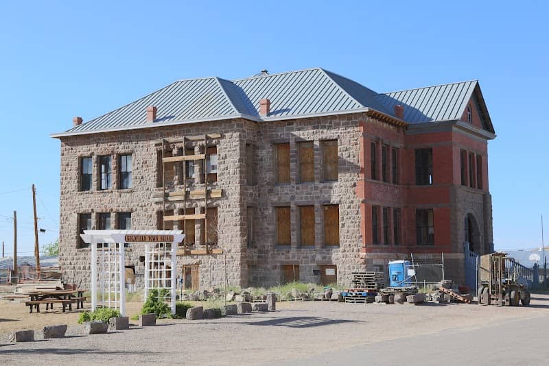 Goldfield Old School House - Image 1