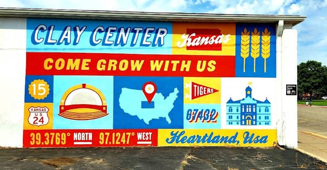 'Center Of It All' Mural - Image 1