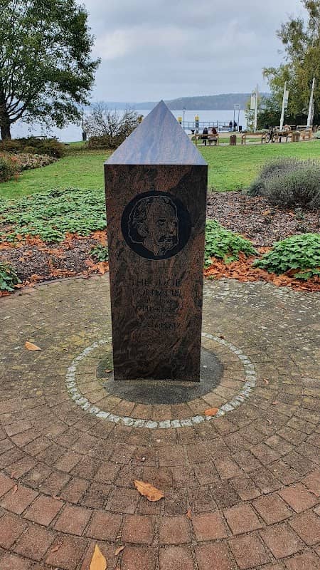 Denkmal Fontane - Image 1