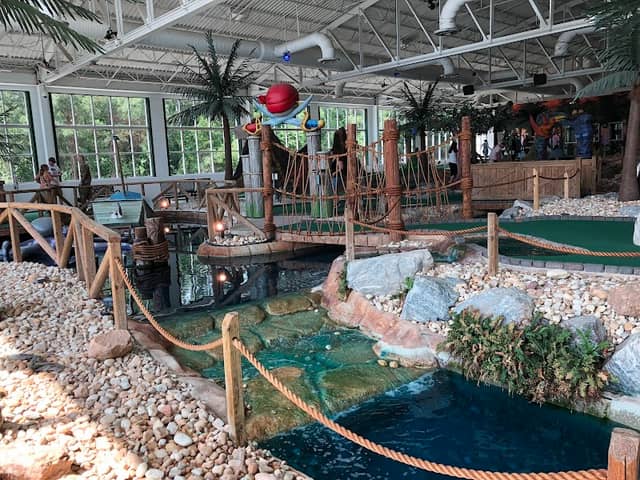 Caddyshack Miniature Golf - Image 1