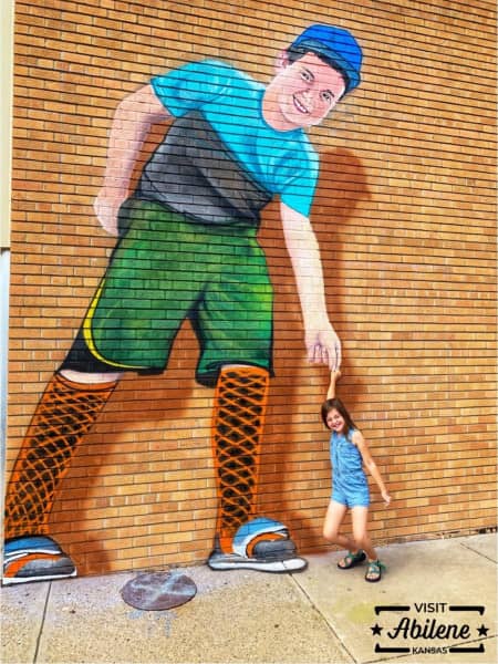 Interactive "Harmon" Mural - Image 1