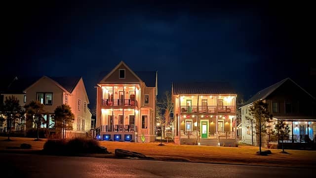 Lower Greenway Park - Image 3