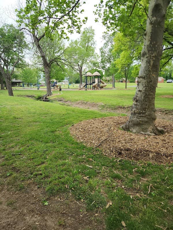 Leonard Park - Image 2