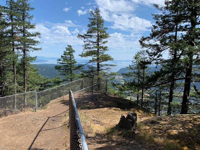 Mount Maxwell Provincial Park - Image 3