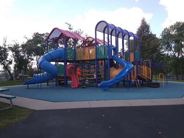 Lake Ann Park - Image 1