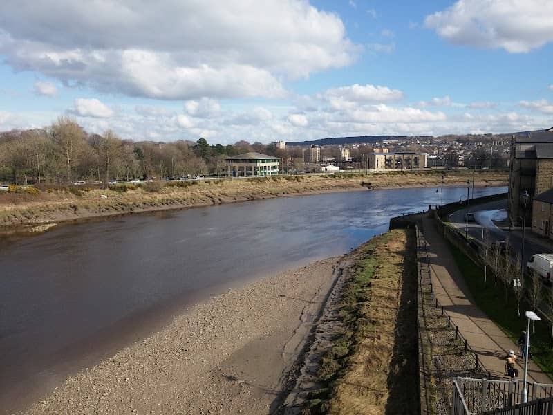 Quay Meadow - Image 1