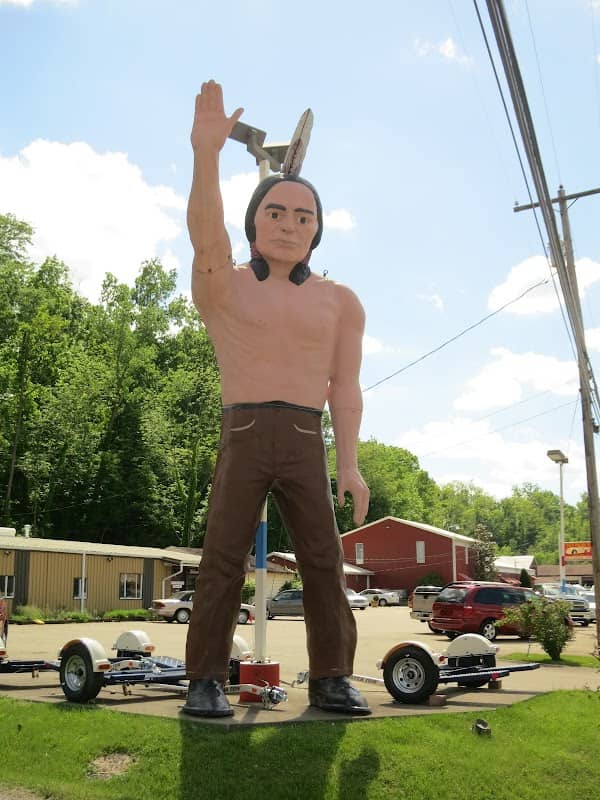 Muffler Man Statue - Image 1