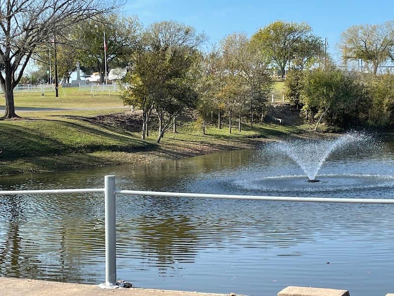 Green-Dickson Park - Image 1