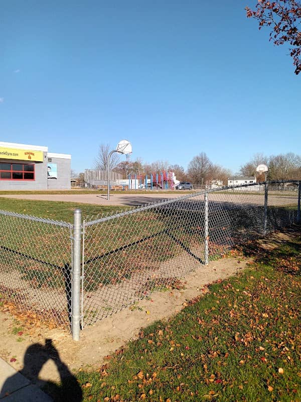Kosowski Park - Image 2