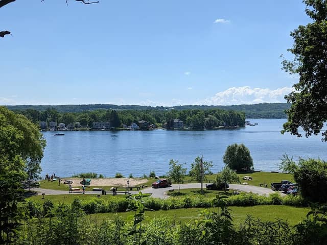 Waterfront Park - Image 1