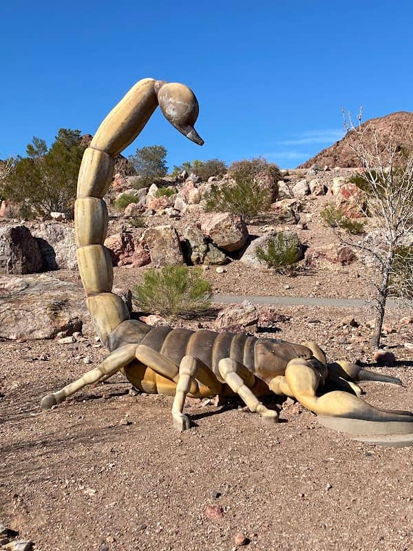 Scorpion Statue - Image 1