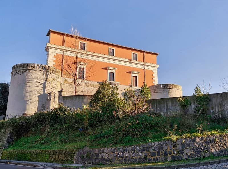 Castello D'Alagno - Image 1
