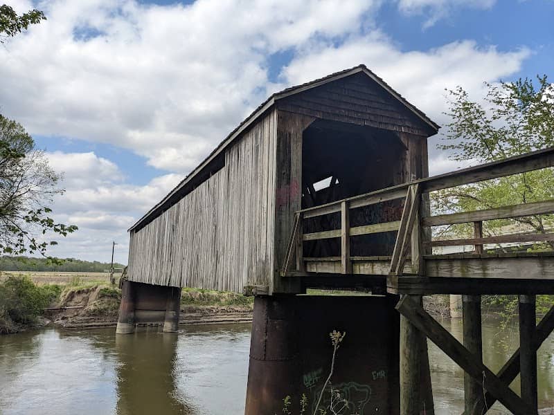 Historic Thompson Mill Covered Bridge - Image 1