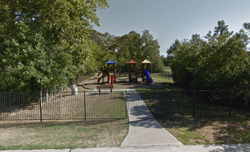 Oak Ridge Grove Park - Image 1