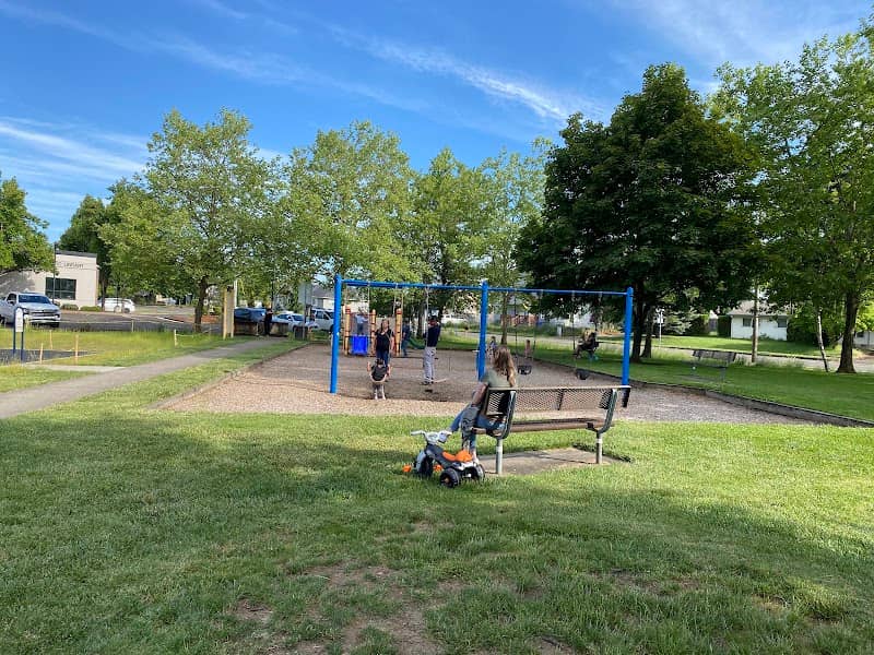 Fox Park - Image 2