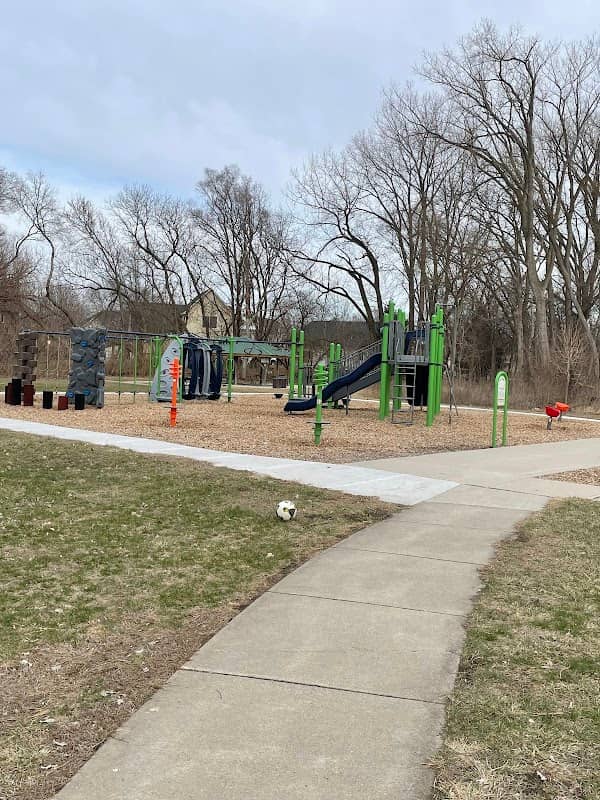 Country Gables Park - Image 1