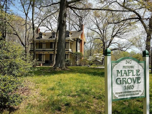 Hickory Landmarks Society - Image 1