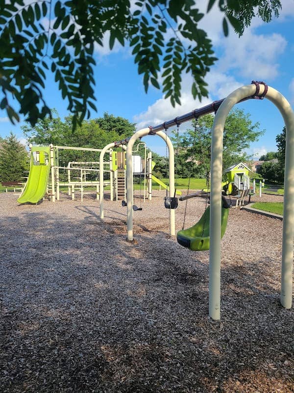 Discovery Park - Image 1
