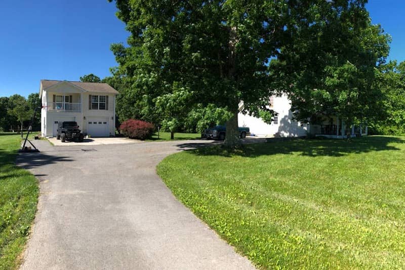 Little Tail Farms - Image 1