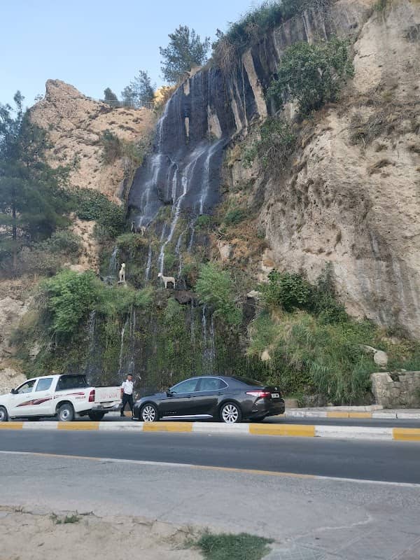 شکەفتا جارستين - Image 1