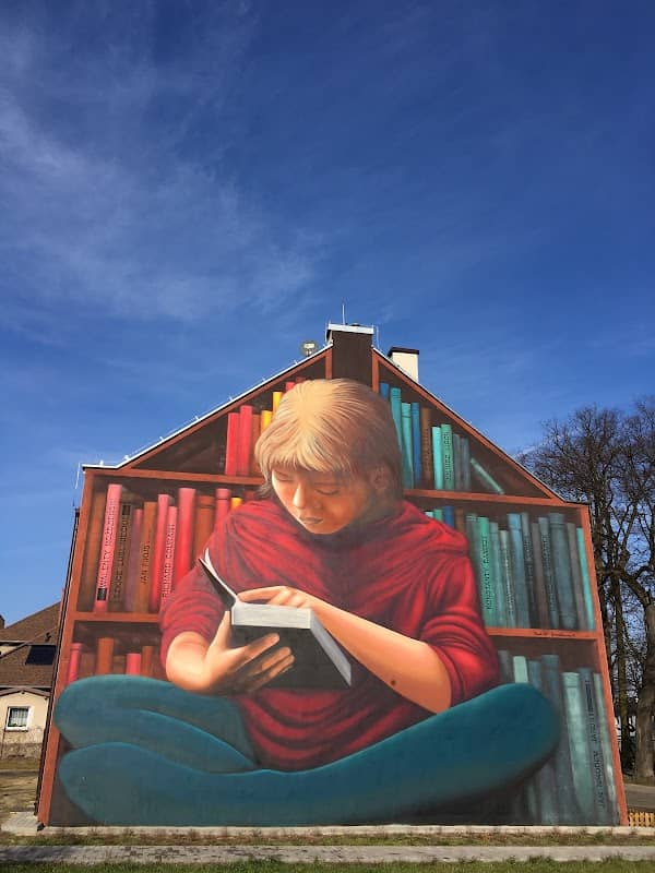 Mural dziecko lubi czytać - Image 1