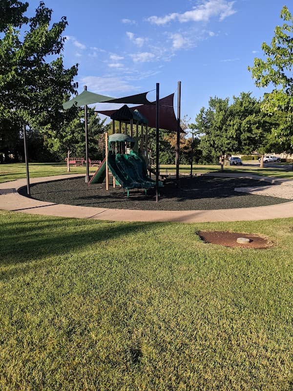 Perry A. Earl Park - Image 2