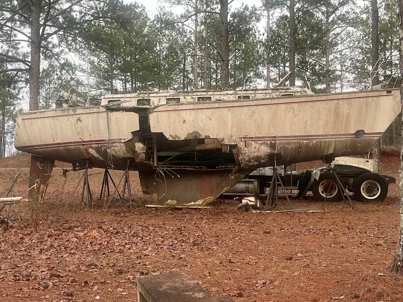 Oliver’s sailboat - Image 1