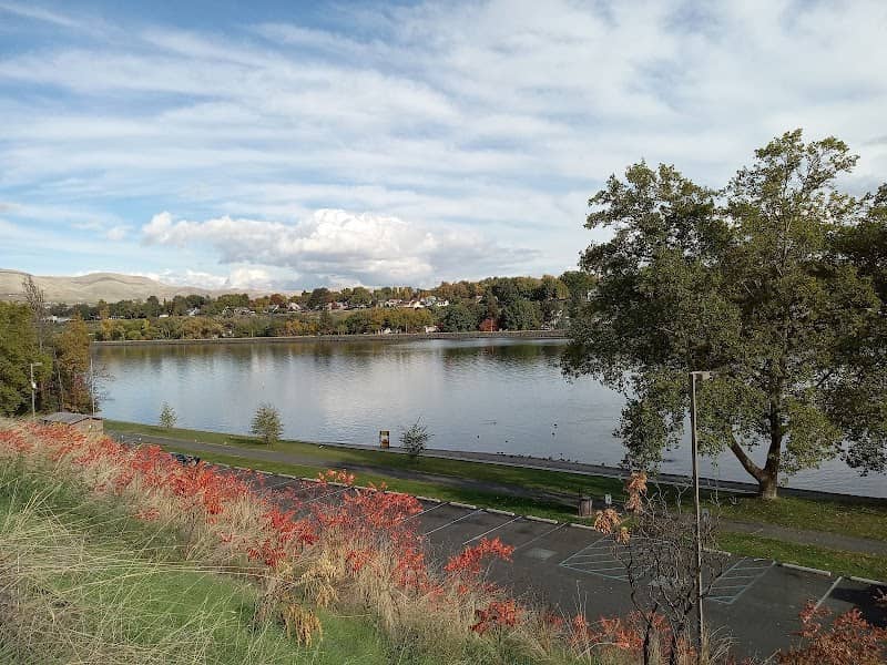 Chestnut Park - Image 1