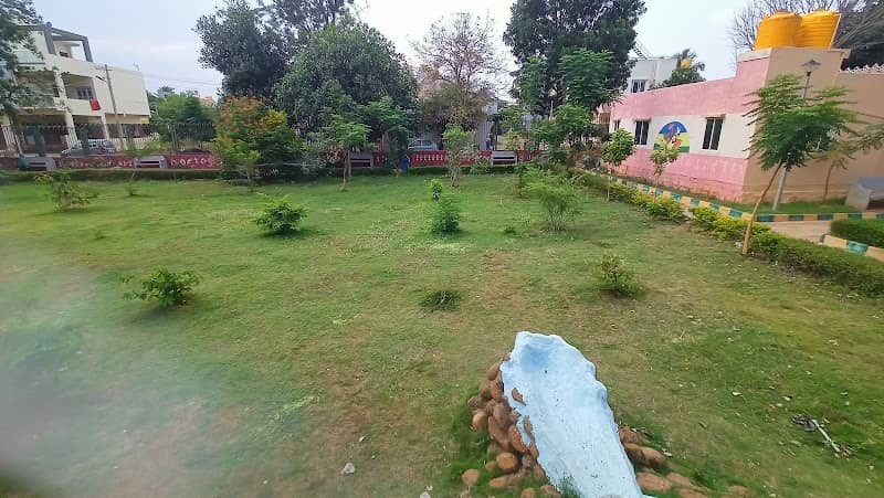 Municipal layout park - Image 1