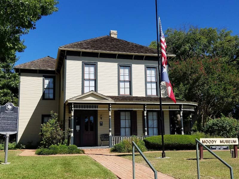 Moody House Museum - Image 2