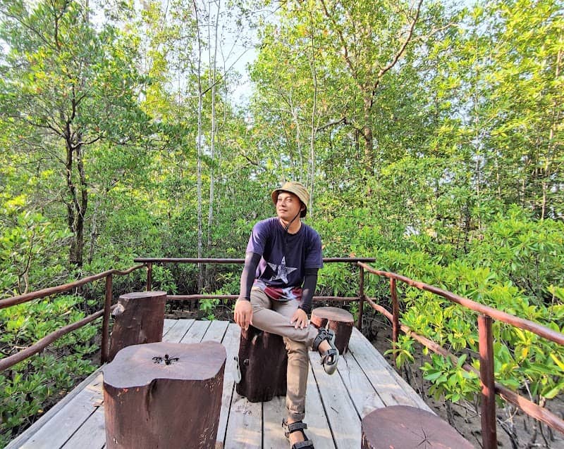 Pembibitan Mangrove "Kelompok Tani Sayang Kampong" - Image 1