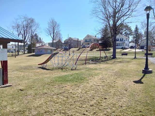 Luhr Park - Image 2