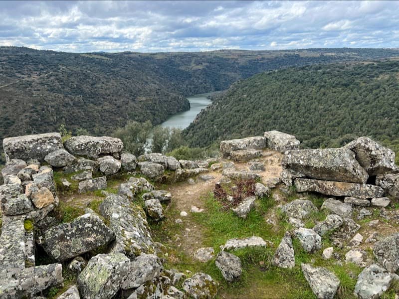 Alto del Cueto Viewpoint - Image 1