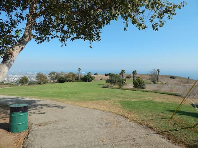 Deane Dana Friendship Park and Nature Center - Image 4