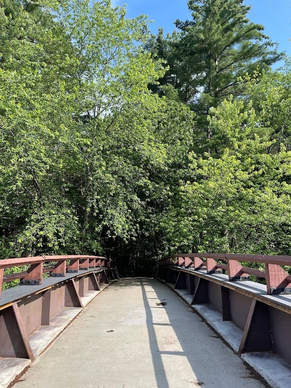Lincoln Park - Image 2