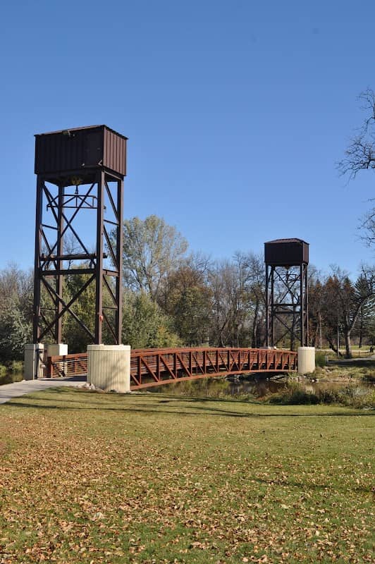 Lindenwood Park - Image 1