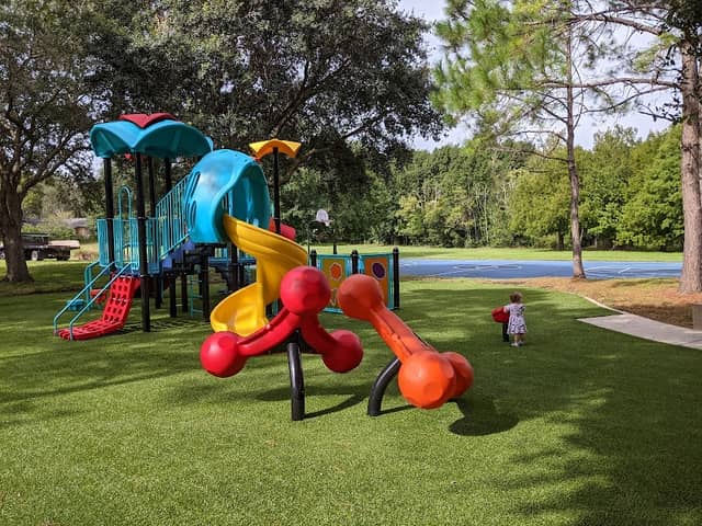 Lake Hodge Park - Image 1